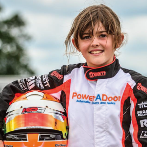 Immun'Âge Supports  Young Female Racing Driver Ella Stevens！